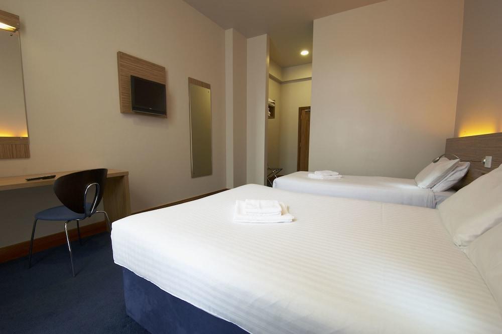 Travelodge Derry Exterior photo