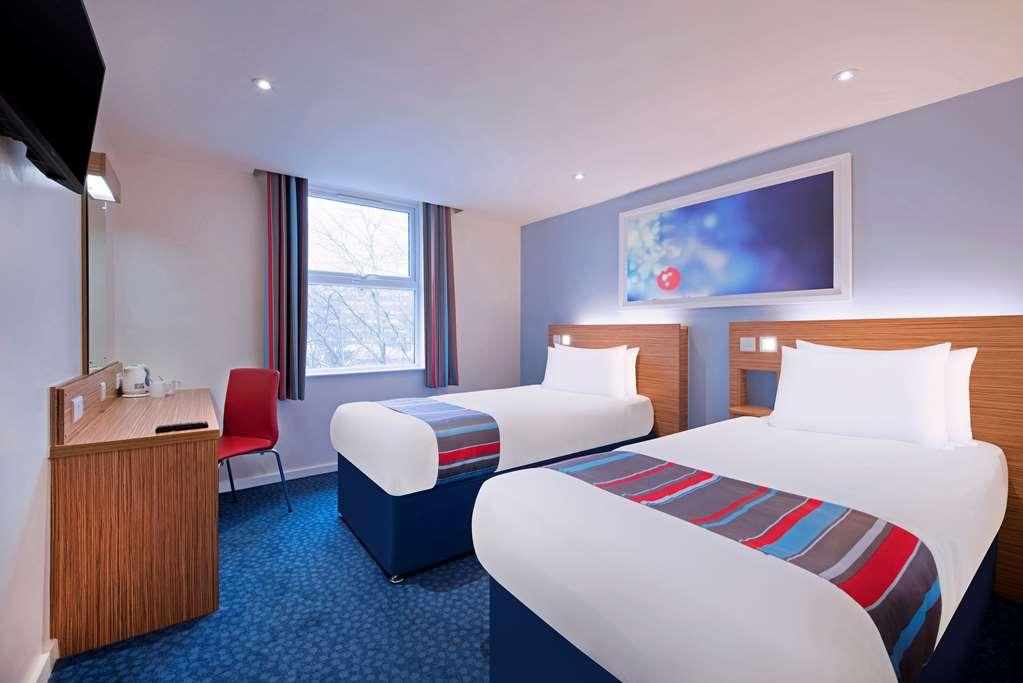 Travelodge Derry Room photo