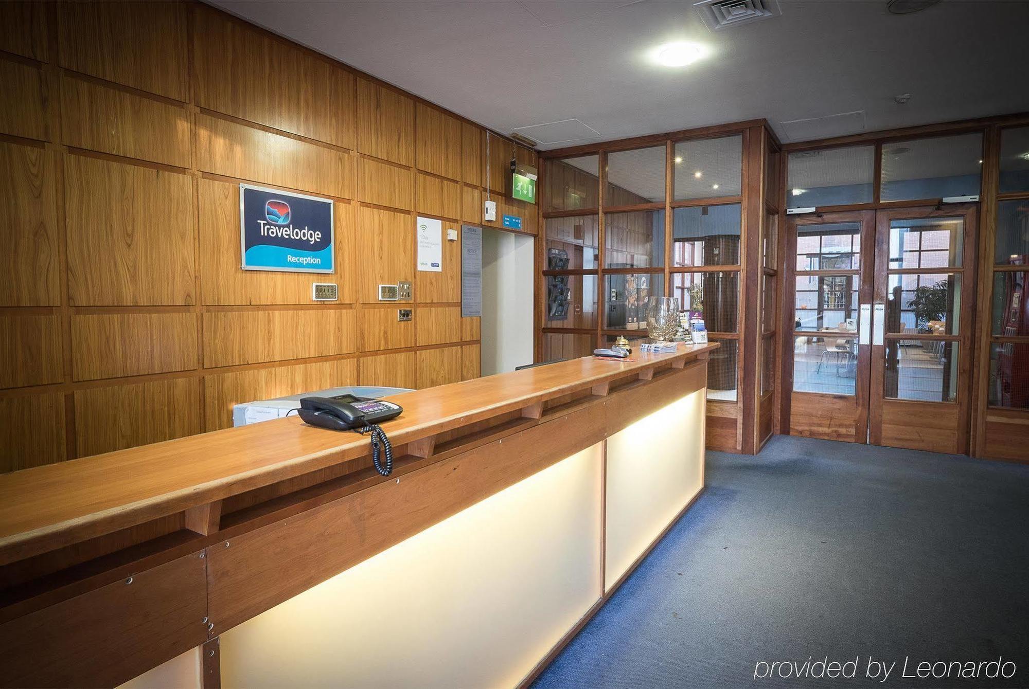 Travelodge Derry Exterior photo