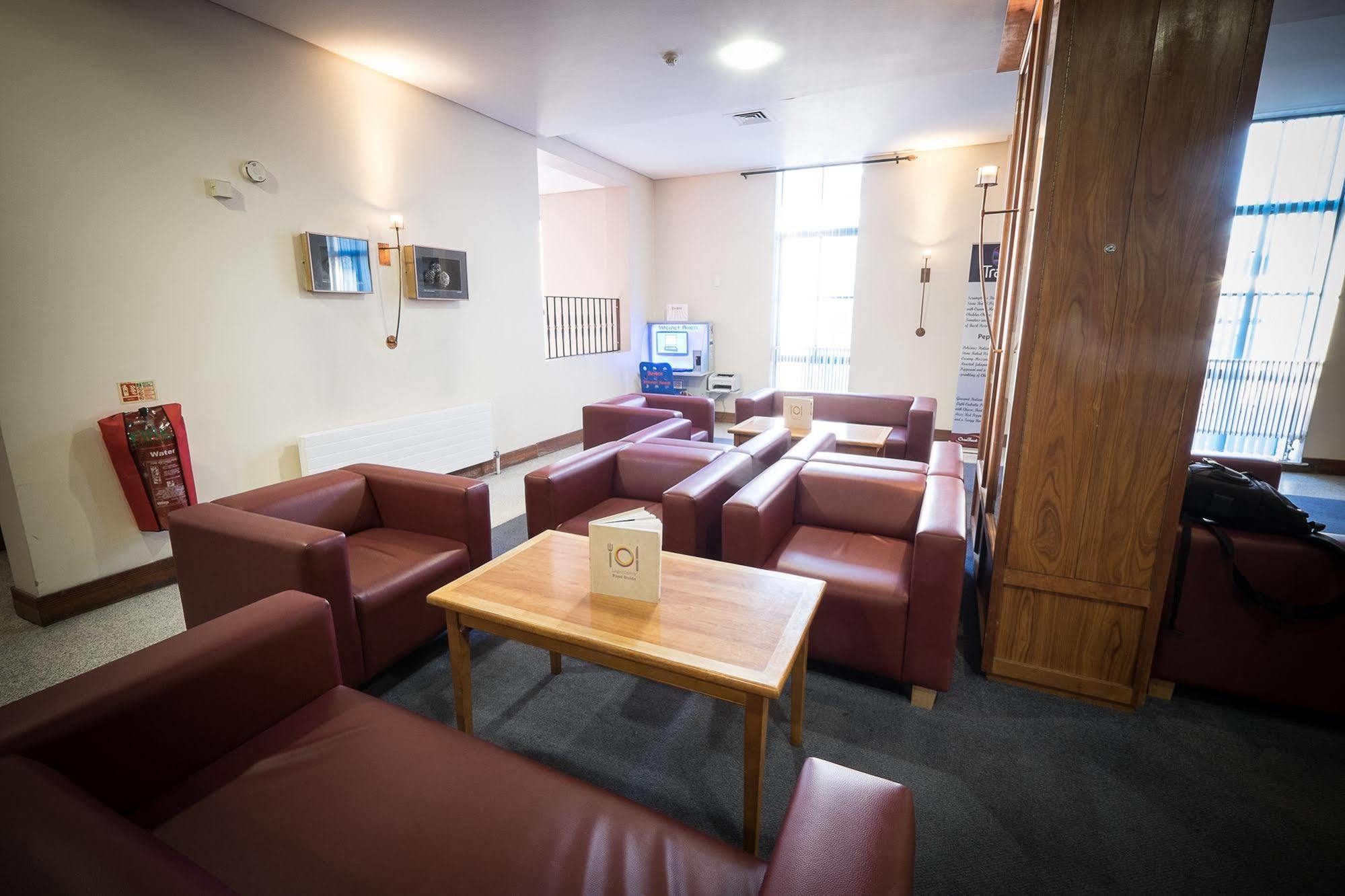 Travelodge Derry Exterior photo